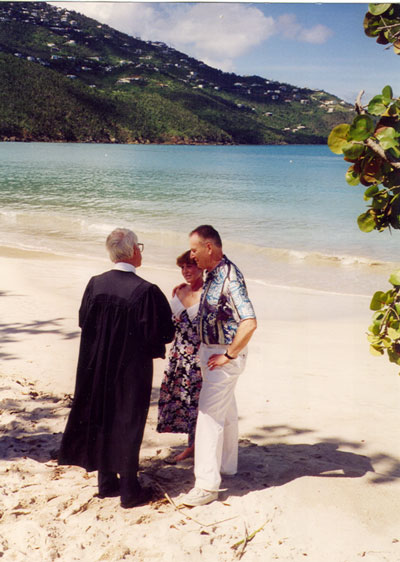 Funny Wedding Ceremony on Renewal Of Wedding Vows On The Beach In St  Thomas   Thriftyfun