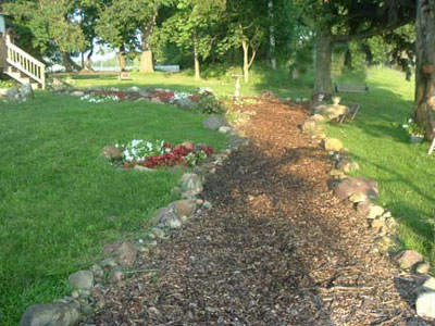 gardenpath2.jpg