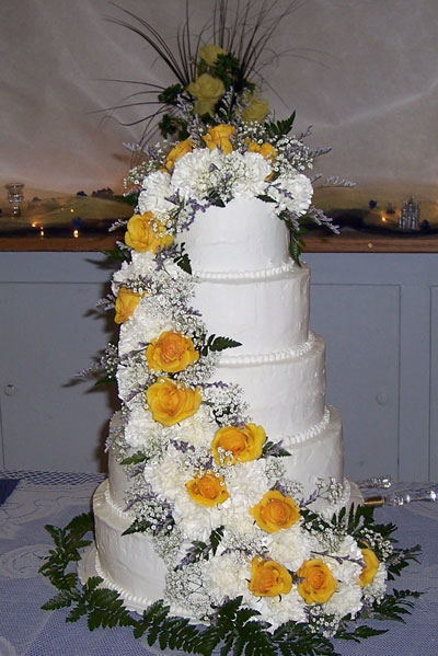 weddingcake_robin.jpg