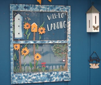 Window Art Welcome Sign