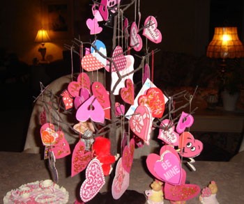 Valentine Tabletop Tree