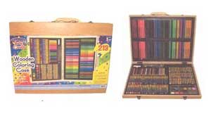 Toys "R" Us Recalls Wooden Coloring Cases (Violation of Lead Paint Standard)