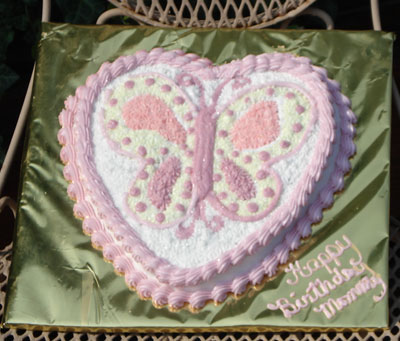 heartcakesharon400x341.jpg
