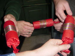 Make Your Own Christmas Crackers