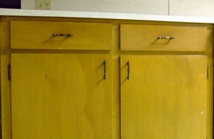 Updating My Kitchen Cabinets