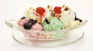 Banana Splits for Valentine's Day