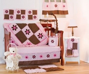 Paint Color Ideas for Pink and Brown Bedding