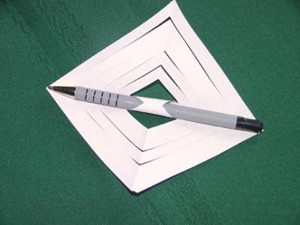 Craft Project: 3-D Paper Ornament