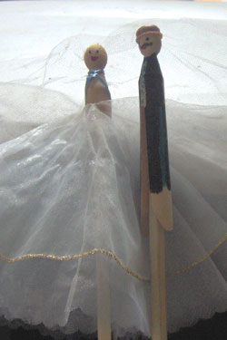 Clothespin Stick Puppets - Bride and Groom