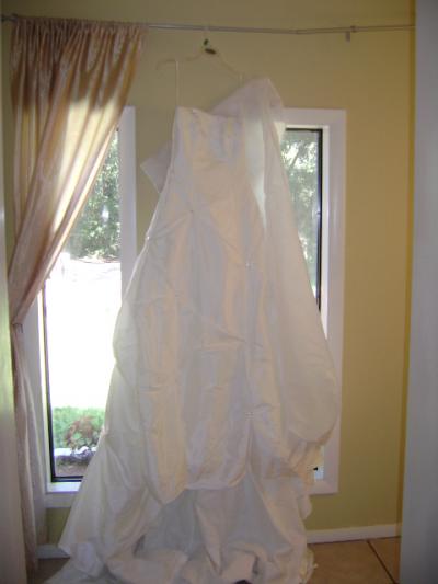 Used Wedding Dress